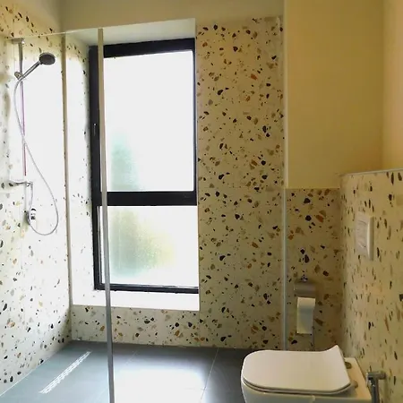 Hotel Mik *