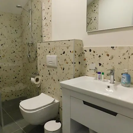 Hotel Mik *