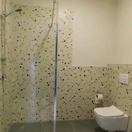 Mik מלון קורצ'ה